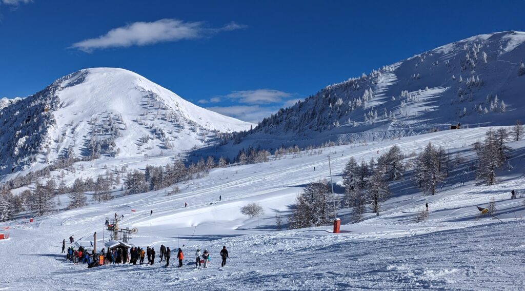 PXL_20240211_140705460-1-1024x567 Top 9 des pistes vertes dans les Alpes-Maritimes