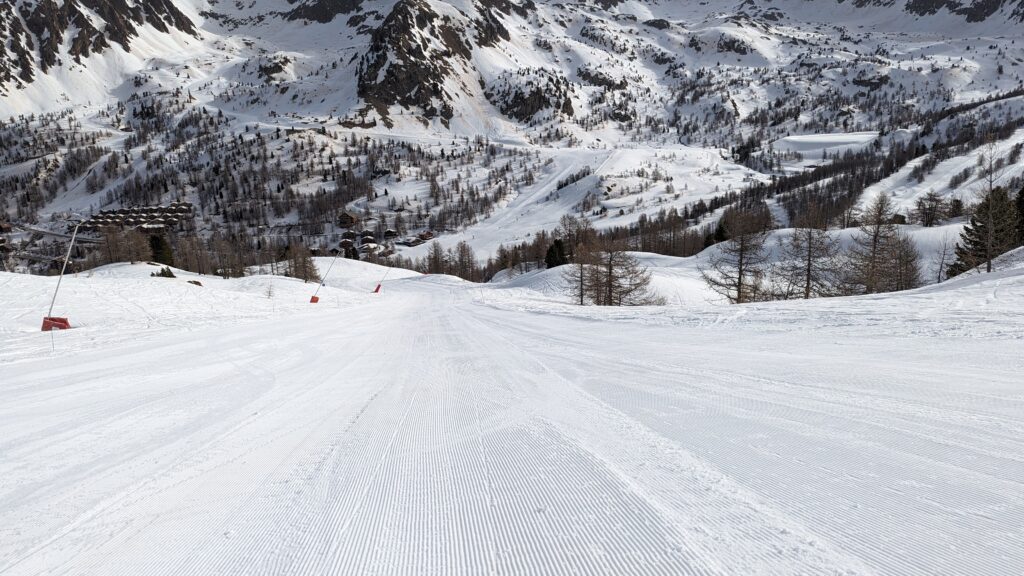 PXL_20240408_073216062-1024x576 Top 10 des pistes bleues dans les Alpes Maritimes