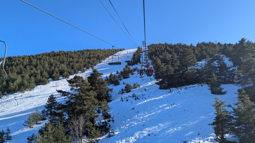 PXL_20250220_143602543-1024x576 Gréolières : Au dessus des nuages