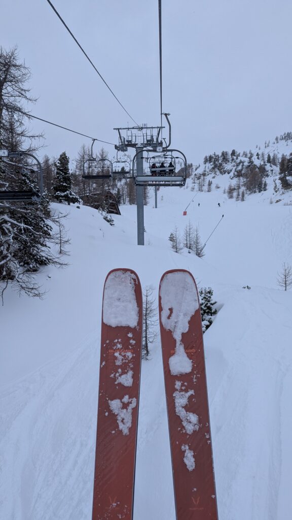 PXL_20251223_110006402-576x1024 Isola 2000 : Conditions exceptionnelles pour ces vacances de fin d'année