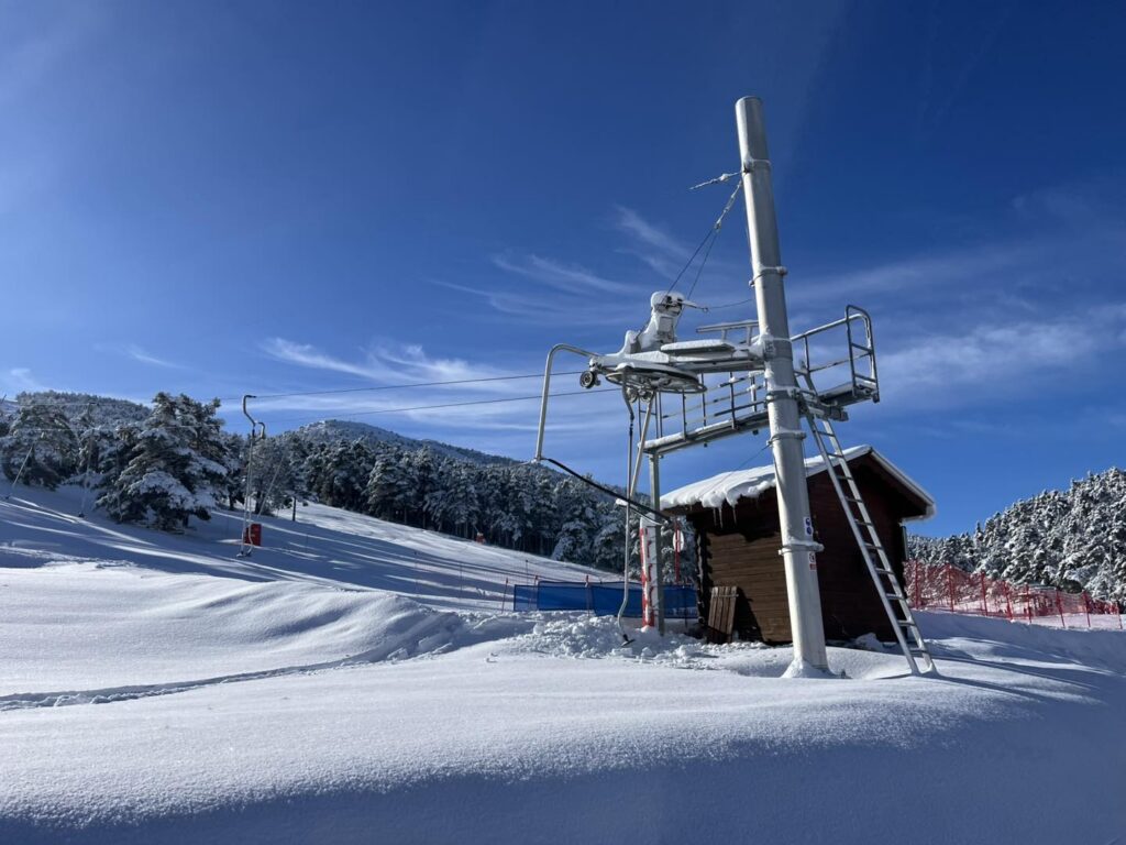 619289972_1387321396525898_441695565842608236_n-1024x768 Bulletin neige #8 du 26/01/26 : Un gros coup de sud