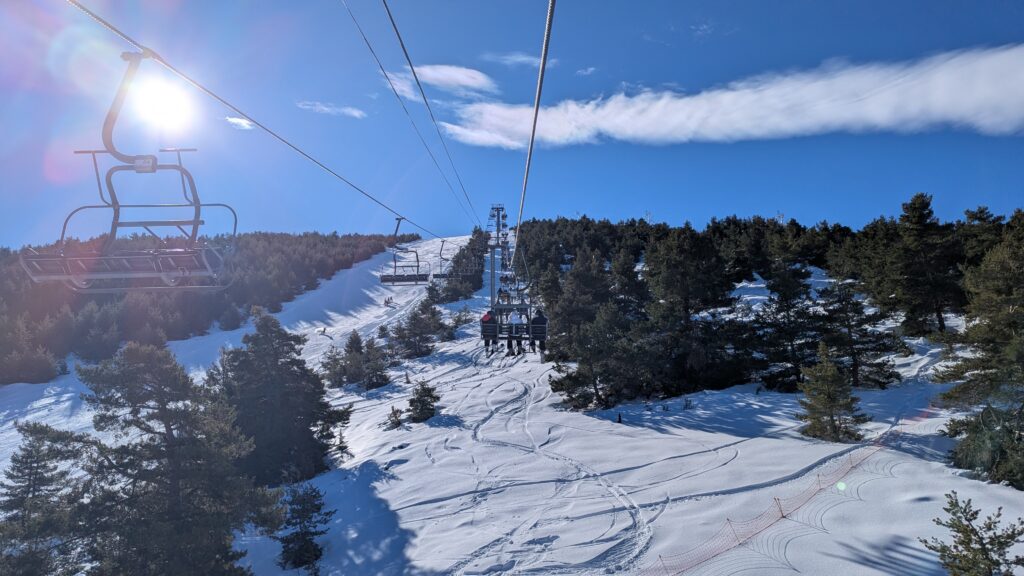 PXL_20260218_092553743-1024x576 Gréolières : Excellent pour les vacances !