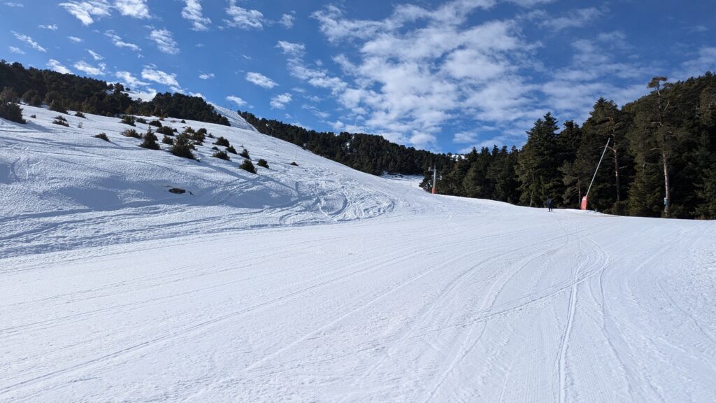 PXL_20260222_093722970-1024x576 L'Audibergue : Chaleur et pelles à neige