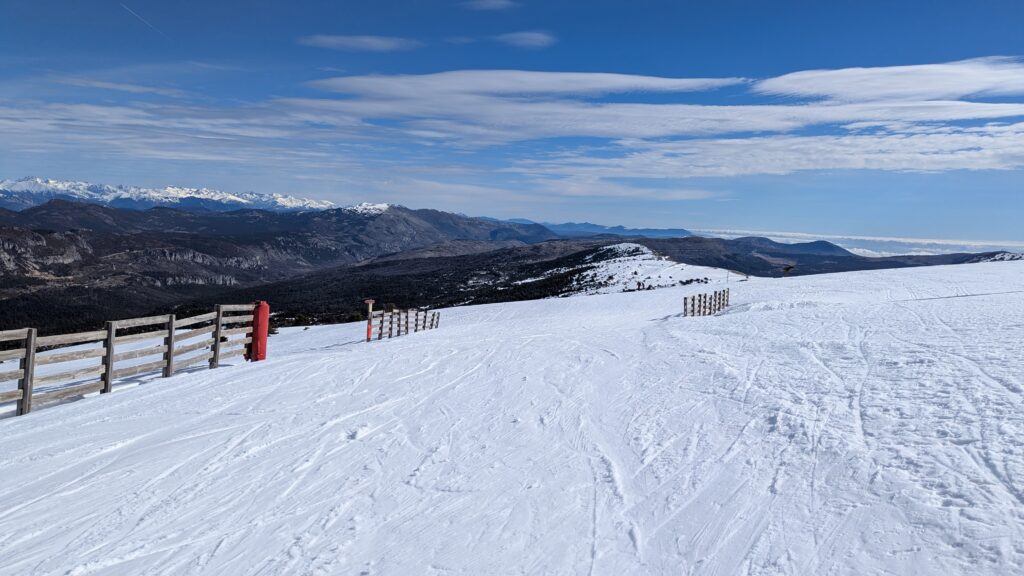 PXL_20260222_101142515-1024x576 L'Audibergue : Chaleur et pelles à neige