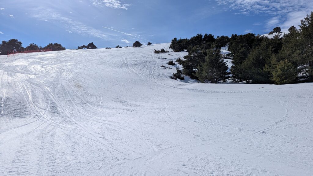 PXL_20260222_101337906-1024x576 L'Audibergue : Chaleur et pelles à neige