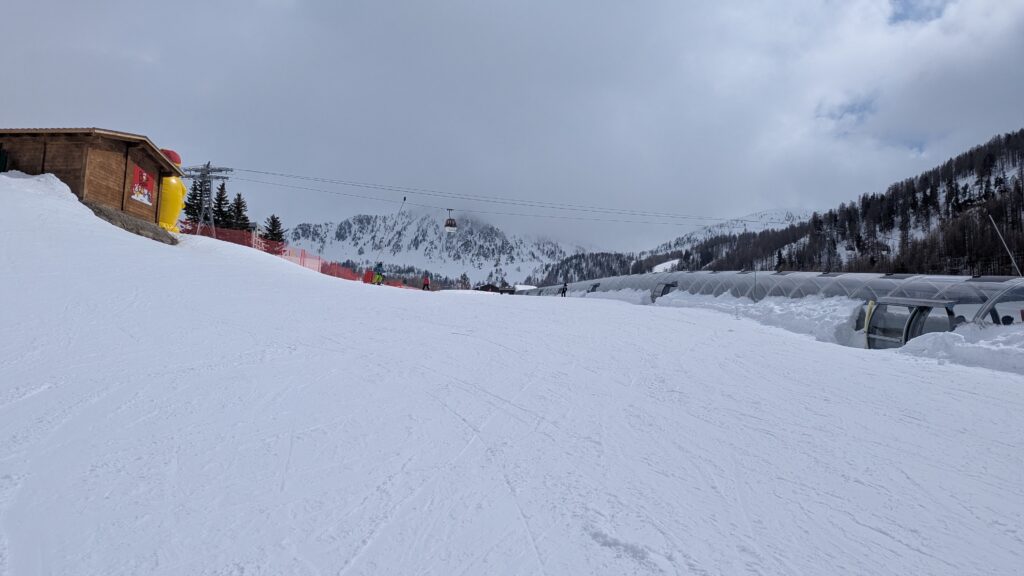 PXL_20260321_131148218-1024x576 Isola 2000 : Ski test Stockli et jour de neige