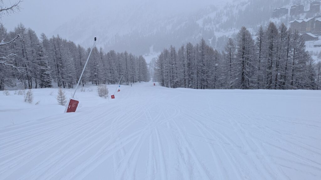 PXL_20260322_081532844-1024x576 Isola 2000 : Ski test Stockli et jour de neige
